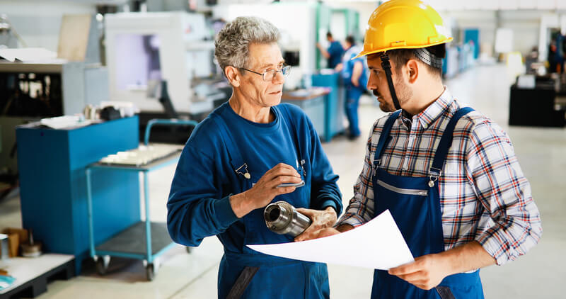 tecnico em seguranca do trabalho homens trabalhando